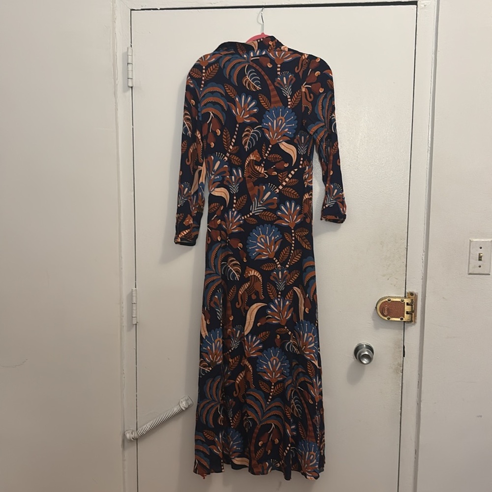 NWT FARM RIO Nature Beauty Long Sleeve V-neck Maxi Dress Nature Beauty Blue - Picture 3 of 13